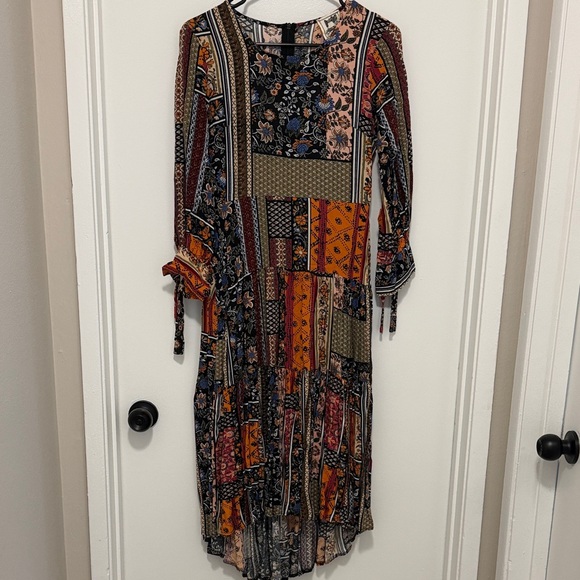 High low Dress - Picture 1 of 4